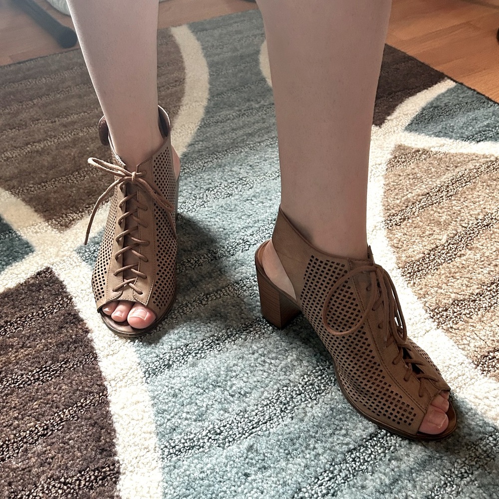 Call It Spring Platform Block Heeled Sandals - image 6